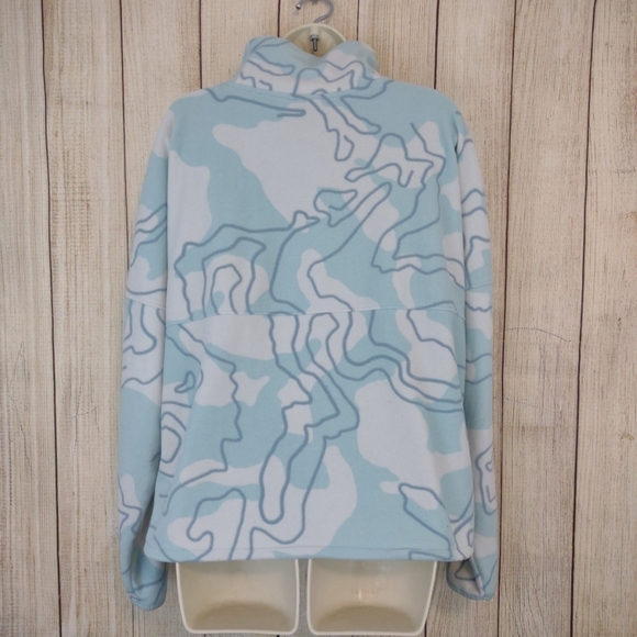 The North Face Women’s Cowl Neck Fleece Pullover - Picture 8 of 10